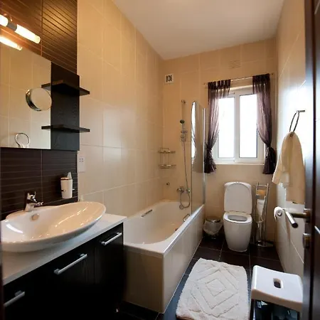 Zerniq Misrah Simar Apartamento
